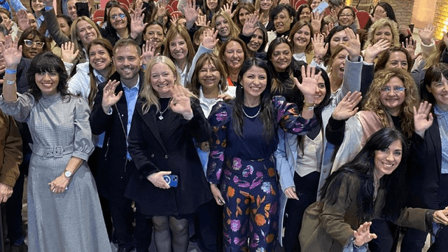 Campaña internacional #MasFuertesJuntas #StrongerTogether 